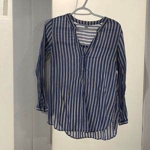 Old Navy blouse